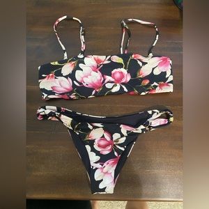 Frankie's Bikini set